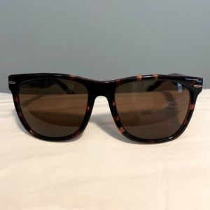 Tommy Hilfiger tortoise sunglasses